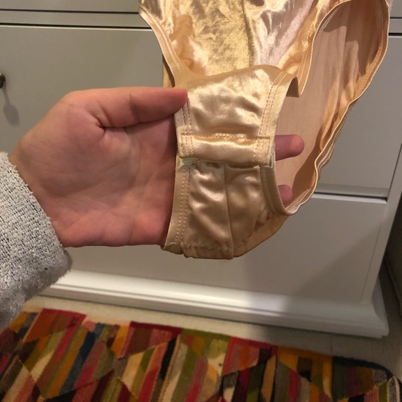 VINTAGE! Gold Nylon Tank Bodysuit - Picture 4 of 5